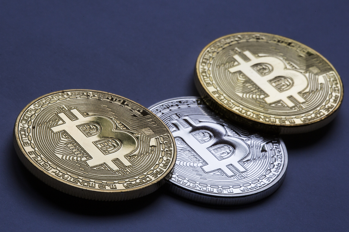 TokenPocket 多链数字资产钱包界面